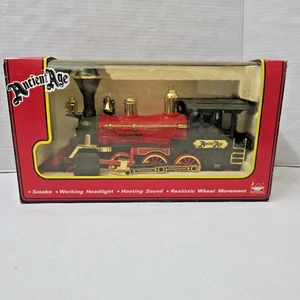 Vintage Old Smokey Battery Operated & Free Wheeling Locomotive In Orig Box Train - Picture 1 of 5