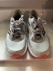 Saucony Damenschuhe Größe 9 - Bild 1 von 5