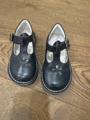 Kid Express Navy Mary Jane Dress Shoes Size 8 - Image 1 of 2