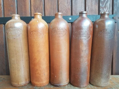 Lot ancienne bouteille en grès Allemande WW1 H. C. Konig Steinhager Brennerei - Photo 1/4