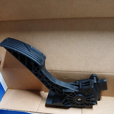 Датчик педали акселератора CARQUEST PPE1005 - Изображение 1 из 4