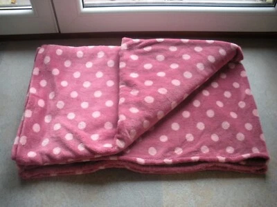 CORAVELLE Mikrofaser Flausch Heimdecke, Pink rosa Punkte, 150x200cm, NEU, QVC - Bild 1 von 4
