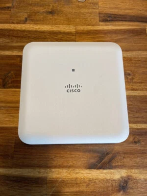 Cisco AIR-AP1832I-E-K9 802.11ac Wave 2; 3x3:2SS E Reg Domain - Bild 1 von 4