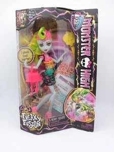 Monster High Freaky Fusion Freaky Fusions Lagoonafire 2013 NIB lite box wear - Picture 1 of 13