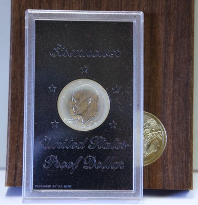 Dólar Eisenhower de plata 1974-S prueba en el gobierno Caja marrón... Foto 1 de 3