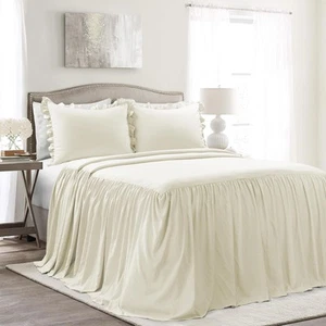 Ruffle Skirt Bedspread Set - 3-Piece Luxurious Farmhouse Bedding - Elegant Ru... - Picture 1 of 8