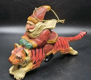 Susan M Smith House If Hatten 1995 Babbo Natale Cavalcando Tigre Decorazione Natalizia - Foto 1 di 6