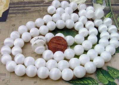 Cuentas de plástico vintage de 10 mm blanco aspecto satinado Japón 76 Foto 1 de 2