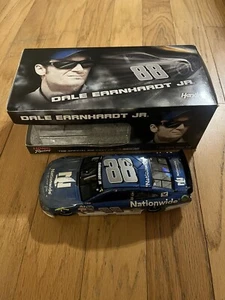 2015 Dale Earnhardt Jr 88 Nationwide Bud Duel Win Daytona 1/24 Diecast Wrong Box - Picture 1 of 9