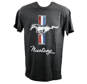 Camiseta gráfica Ford Mustang carreras ajuste atlético S, XXL - Imagen 1 de 3