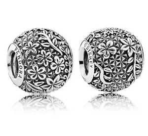 Pandora Disney 2016 Epcot Center Flower Design Bead Charm Set Of 2 - Picture 1 of 3