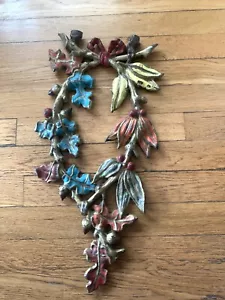 Arte de pared de metal vintage hojas bayas con arco marco pesado decorativo de Navidad - Imagen 1 de 7