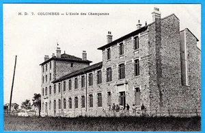 CPA 92 Tauben - L'Ecole Des Champarons - Bild 1 von 2