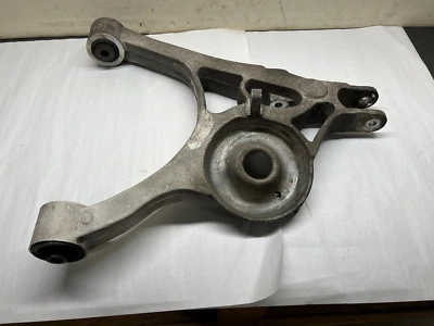 Brazo de control inferior izquierdo del lado izquierdo del conductor Ford Mustang SVT Cobra IRS 1999-2004 Foto 1 de 4