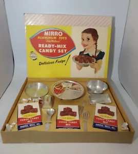 Juego de dulces Mirro Like Mother's Ready Mix juguetes de aluminio mediados de siglo nuevo RARO - Imagen 1 de 12