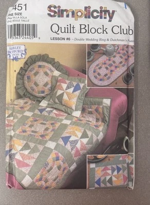 Quilt Pattern Simplicity 9451 Dutchman's Puzzle and Double Wedding Ring Uncut - Image 1 of 4