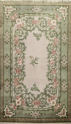 Alfombra oriental nepalí floral beige y verde 4x6 pies alfombra de lana hecha a mano  Foto 1 de 4