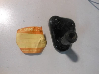 NOS 铃木左后转向信号支架 72-77 GT380 72-76 GT750 41650-33001 — 第 1/4 张图片