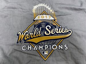 Tommy Bahama MLB WOLRD SERIES CHAMPIONS 2017 Embroidered Silk Camp Shirt XL NWOT
