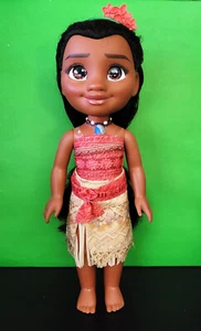 Disney Princess Moana 13" Fashion Doll with Skirt   - Picture 1 of 3