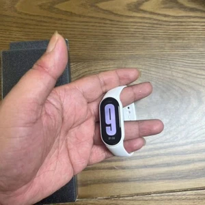 Xiaomi Mi Samrt Band 9 Special Edition Ceramic version White NFC Support - Photo 1 sur 3