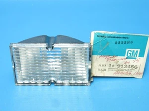 NOS GM Guide 1975 Pontiac Grand Lemans GT RH Parking Light Lamp Lens 912456 - Picture 1 of 5