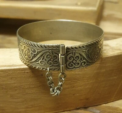 ANTICO BRACCIALE BERBERO D.6  BRACCIALE ARGENTO DONNA RIGIDO ORIGINALE BERBERO - Immagine 1 di 4