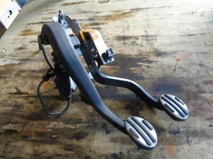 Pedal de freno pedal de embrague MINI COUNTRYMAN 1.6 R60 Cooper S ALL4 135kw - Imagen 1 de 4