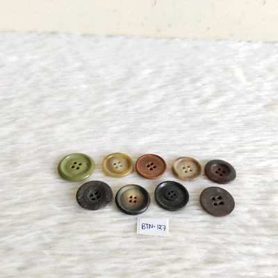 Vintage Bakelite Round Shape Buttons 9Pcs BTN127 - Image 1 of 4