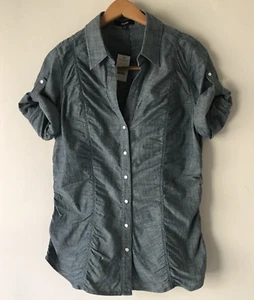 Express Chambray Shirt Top Roll Tab Short Sleeves Pearl Button Up M Blue Ruched - Picture 1 of 7