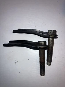 2012 Honda Civic Si Coupe Steering Rack Pinion Bracket / Bolt x2 - Foto 1 di 3