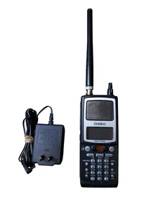 Uniden Bearcat BC250D Digital Trucking Scanner w/ Antenna & Charger - Picture 1 of 6