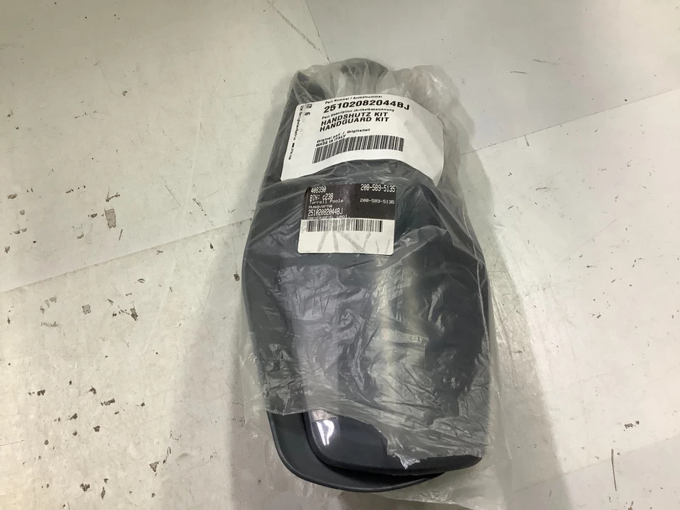 Husqvarna TE150i 2022, TE250i, TE300i guardamanos OEM, Cmpl. Gris 25102082044BJ Foto 1 de 1