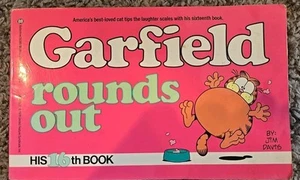 1st Edition Garfield Rounds Out His 16Th Book By Jim Davis 1988 Paperback Comic - Picture 1 of 4