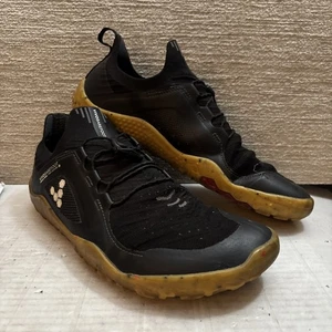 Scarpa da trekking VivoBarefoot Primus Trail Knit FG a piedi nudi da uomo 9,5 US nera usata in ottime condizioni - Foto 1 di 14