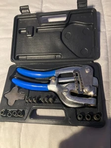 Neiko 02612A Punzón Eléctrico Manual y Kit de Perforación de Chapa Metal NUEVO - Imagen 1 de 3