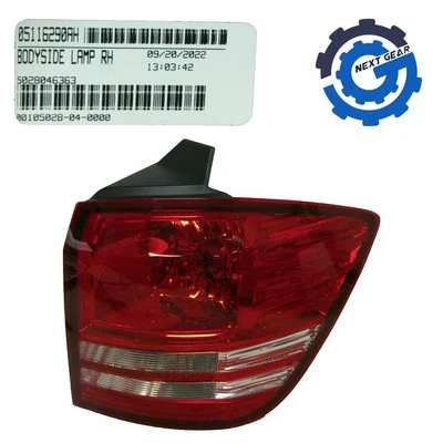 Conjunto de luces traseras halógenas derechas OEM Mopar para Dodge Journey 2010-2020 05116290AH Foto 1 de 4