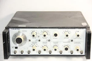 WAVETEK 166 Pulse and Function Generator - Picture 1 of 3