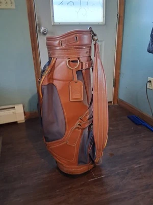 Bolsa de Transporte Deportiva de Golf de Colección Daiwa Coach Cuero Marrón y Azul Foto 1 de 4