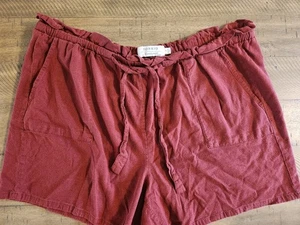 Torrid Womens Size 2 Plus Burgundy Pull on Shorts Summer Beach Drawstring Fun - Picture 1 of 7