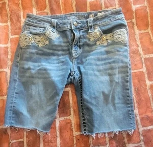 Miss Me Womens Shorts Sz 31 Mid Rise - Picture 1 of 2