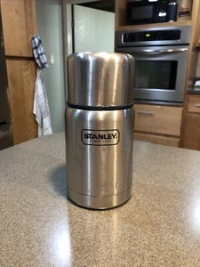 Tarro de comida al vacío Stanley Classic 24 oz SS resistente al óxido sin BPA ABOLLADO - Imagen 1 de 9