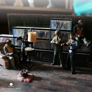 1/32 FOV WW2  forcesofvalor  SOLDIERS 5PCS FIT 1:32 TANK  BATTLE STAND - Picture 1 of 4