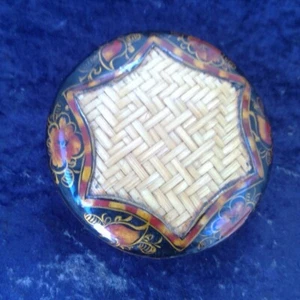 set of 3 cane and lacquer round boxes - Picture 1 of 6