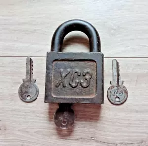 Candado con bisagras soviético vintage grande de los años 50 + cerradura de 3 llaves ХСЗ HSZ 1100 gramos Ucrania - Imagen 1 de 14