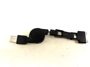 CAVO ADATTATORE DATI USB RETRATTILE TRE PUNTE ADATTATORE SEPARATE SI ESTENDE A 33" - Foto 1 di 3