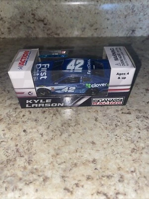 ¡NUEVO! Kyle Larson Clover First Data 1/64! Foto 1 de 2