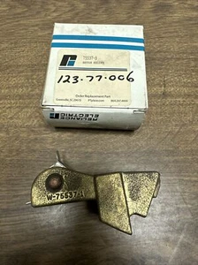 Reliance,W-75537-1,Brush Holder - Picture 1 of 3