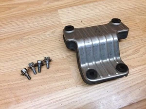 Kawasaki ZX9R ZX900r ZX9 Ninja 1999 Engine Top Damper Rubber With Chrome Plate - Picture 1 of 2