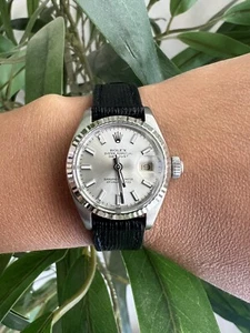 Ladies Rolex Oyster Perpetual Datejust Watch 26mm Silver Date - Picture 1 of 7
